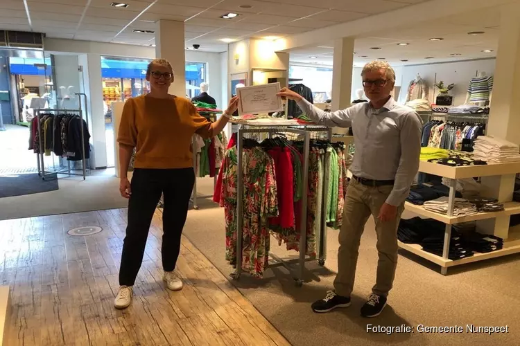 Jubileumgift voor 100-jarig Van den Pol Mode