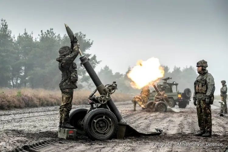 Schietoefeningen op Artillerie Schietkamp