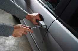 Onderzoek: in 2024 meer dan 3.000 auto-inbraken in Gelderland