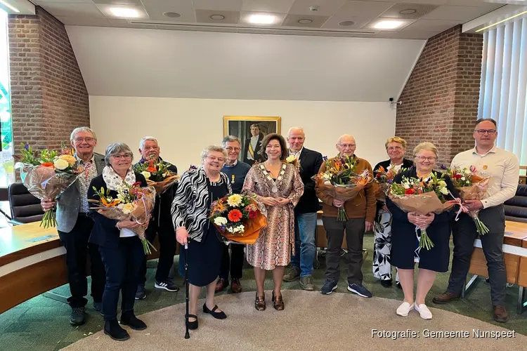 19 Koninklijke Onderscheidingen in de gemeente