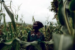 Omzien naar mensen in nood: “Wegkijken is geen optie”