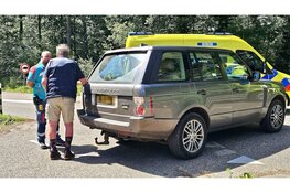 Fietser naar ziekenhuis na aanrijding met auto in Oldebroek