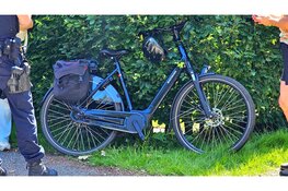 Fietser naar ziekenhuis na aanrijding met auto in Oldebroek
