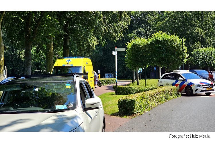 Fietser aangereden op kruising Harderwijkerweg en Vreeweg in Nunspeet