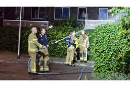 Schuurbrand door vermoedelijke kortsluiting in warmtepomp in Elburg