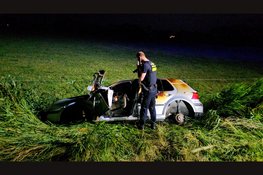 Auto volledig uitgebrand in Nunspeet