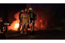 Opnieuw brand in uitgebrand autowrak in Nunspeet