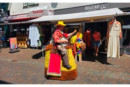 Eerste zomermarkt Nunspeet zonovergoten van start