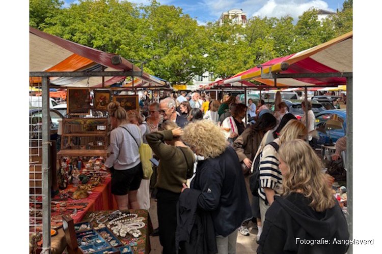 Curiosa, boeken en Antiekmarkten Putten