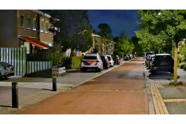 Politie zoekt massaal naar persoon met vuurwapen in Elburg