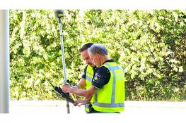 Twee gewonden bij heftig eenzijdig ongeval op A28 bij Wezep