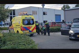 Brommer en auto botsen op Marconiweg in Nunspeet