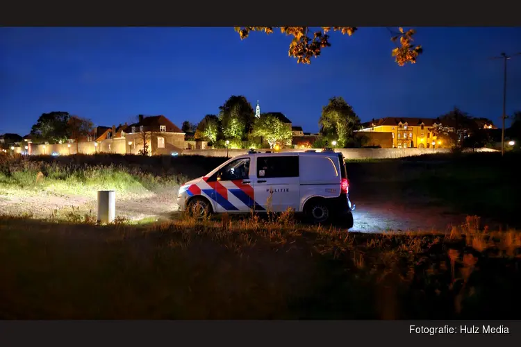 Zwaargewonde man aangetroffen na mishandeling in Harderwijk, politie zoekt dader