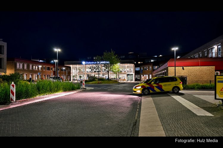 Rookontwikkeling in kelder St Jansdal ziekenhuis Harderwijk door warmgelopen compressor
