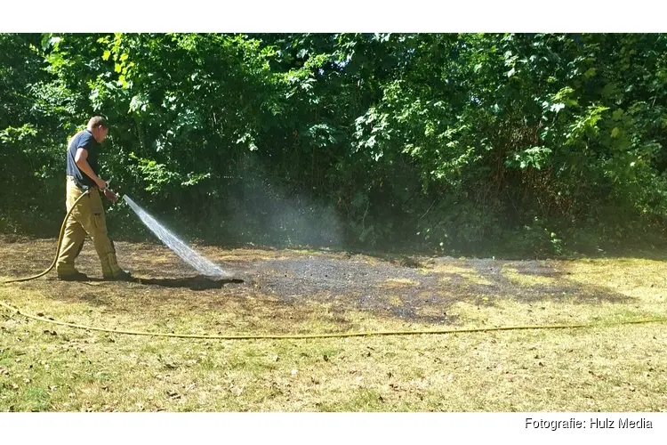 Opnieuw brand gesticht in bossages aan Kuyperstraat in Nunspeet