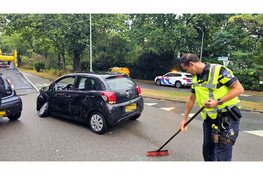 Forse botsing tussen twee auto’s op Eperweg in Nunspeet