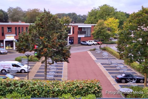 Parkeerplaats in Nunspeet verandert in wagenpark voor winkelkarretjes