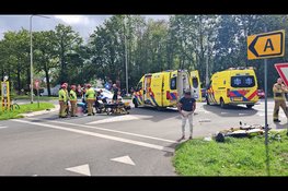 Zündapp-brommer hard geschept op N309 bij Epe, bestuurder naar ziekenhuis