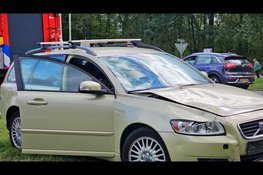 Zündapp-brommer hard geschept op N309 bij Epe, bestuurder naar ziekenhuis