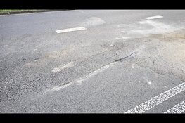 Aanhanger kantelt tijdens bocht op Oostelijke Rondweg in Elburg