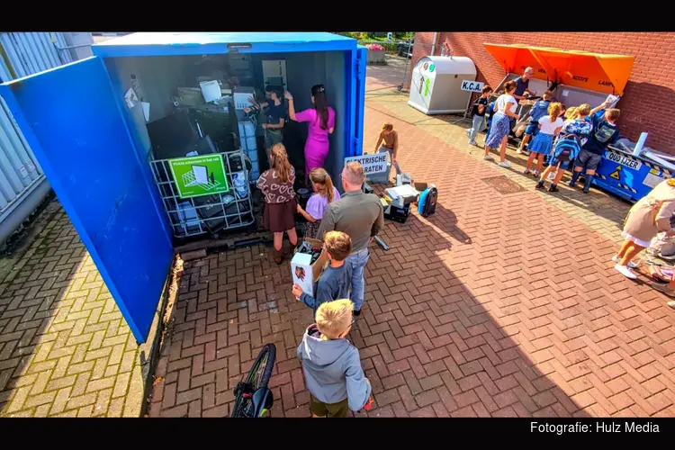 Spanning stijgt bij E-waste Race: Ridderschool uit Nunspeet aan kop