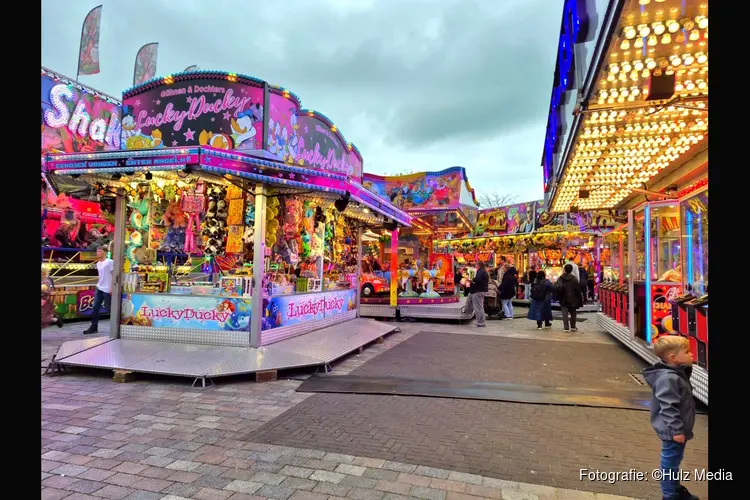 Kermis in Nunspeet geopend, zaterdag ook Herfstmarkt