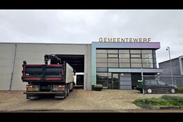 Acht dode schapen neergelegd langs Zuiderzeestraatweg in Oldebroek als protest tegen de wolf